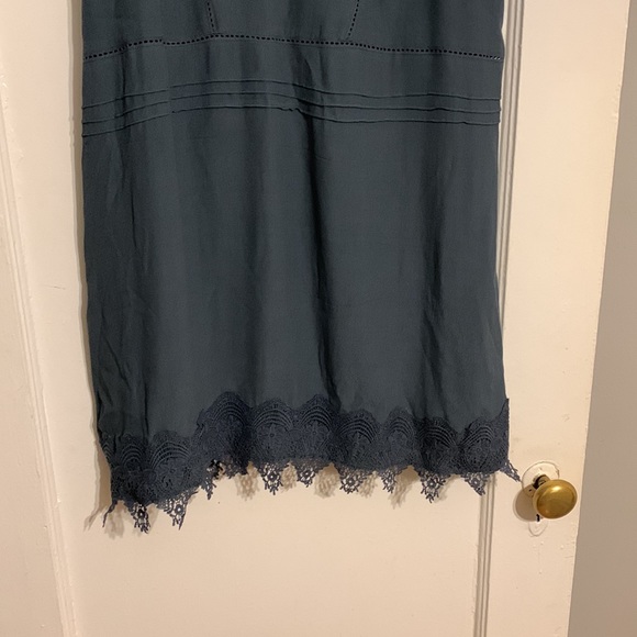 ✨ ASTR Lace-Trimmed Tunic Dress Sz L - Picture 3 of 7